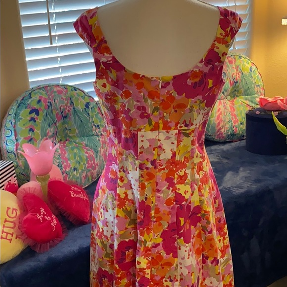 Spring🌷colors of orange, pink, yellow&white dress - Picture 5 of 8